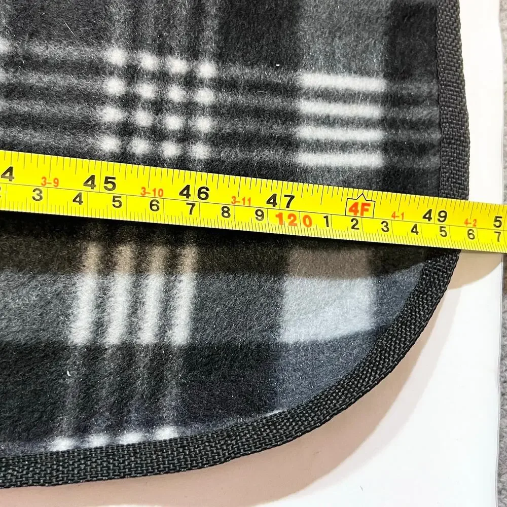 Vans Foldable Picnic Blanket Black and White Plaid 50x50